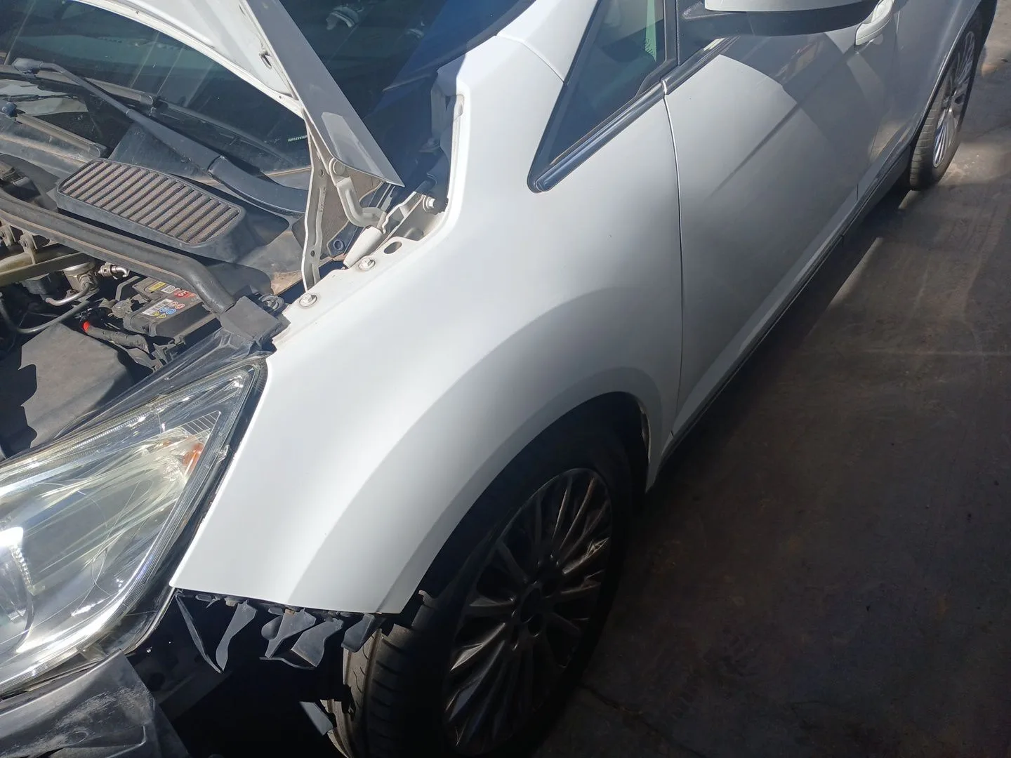 Aleta Delantera Izquierda para Ford C-Max Ii (Dxa/Cb7, Dxa/Ceu)