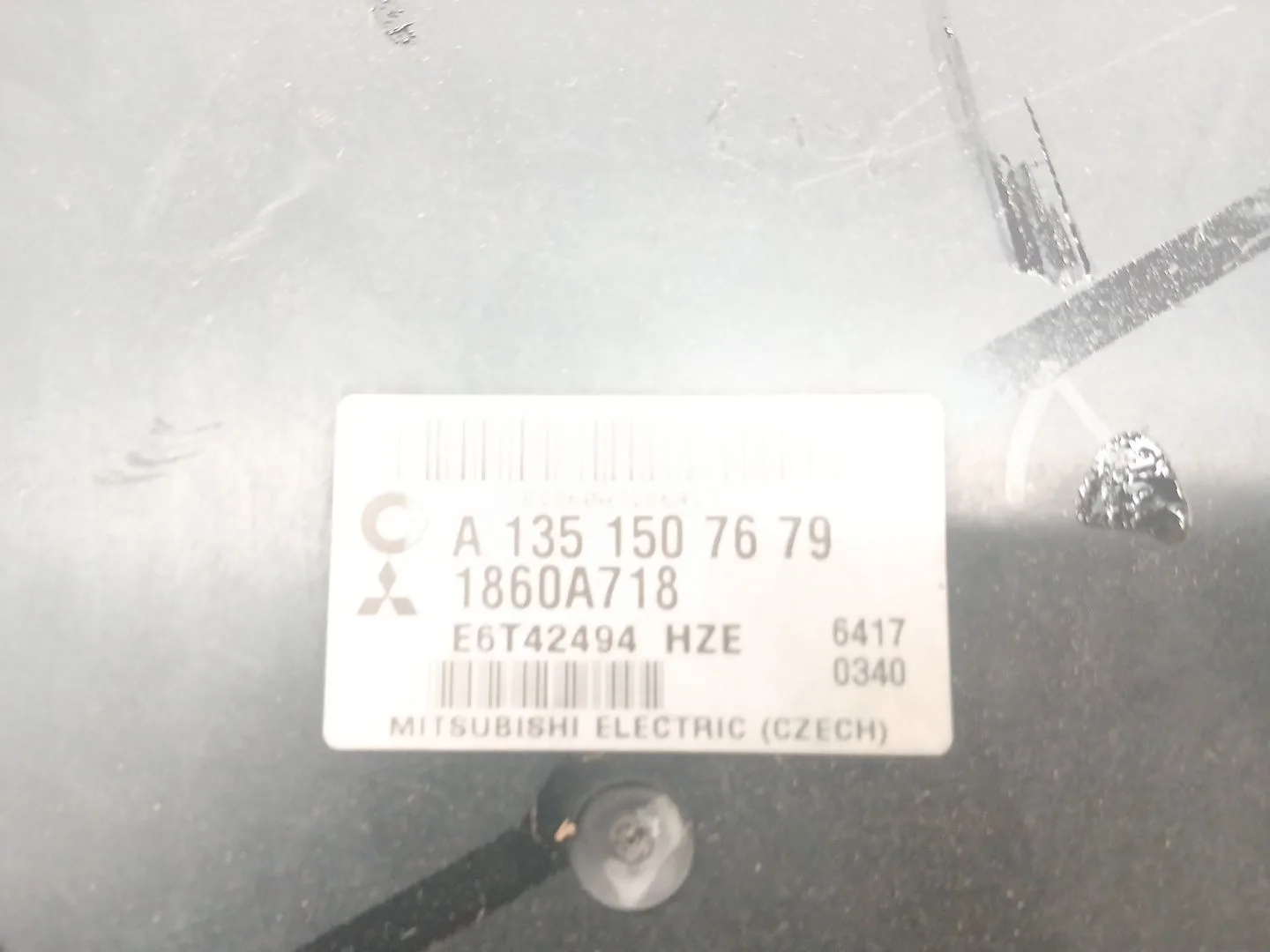 Centralita Motor Uce para Mitsubishi Colt Cabrio Czc
