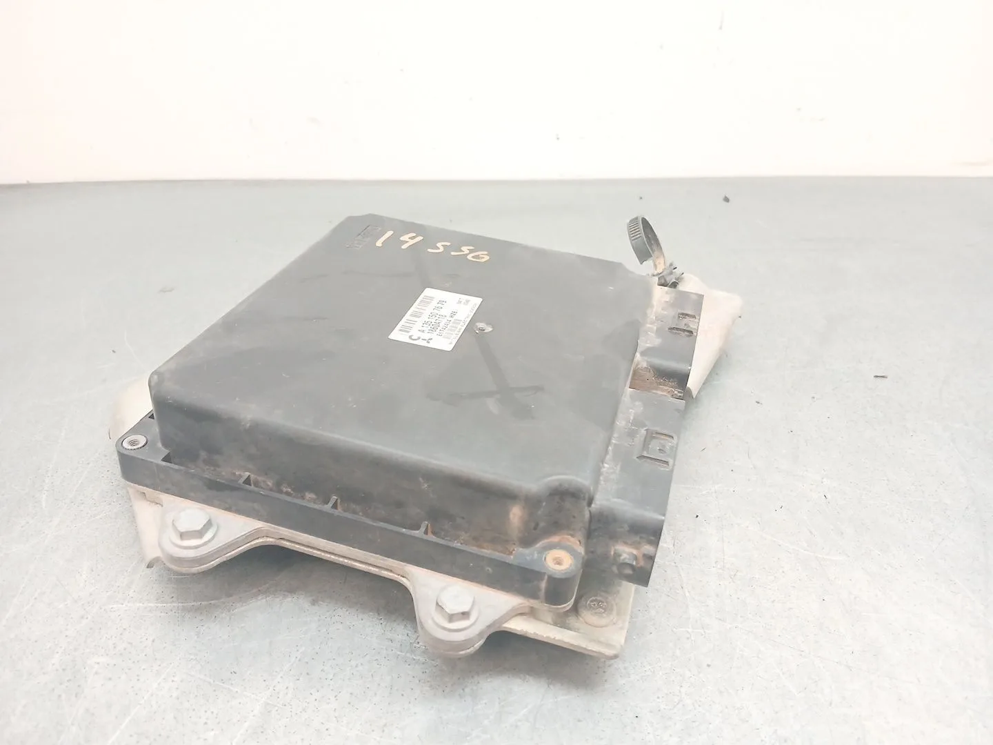 Centralita Motor Uce para Mitsubishi Colt Cabrio Czc