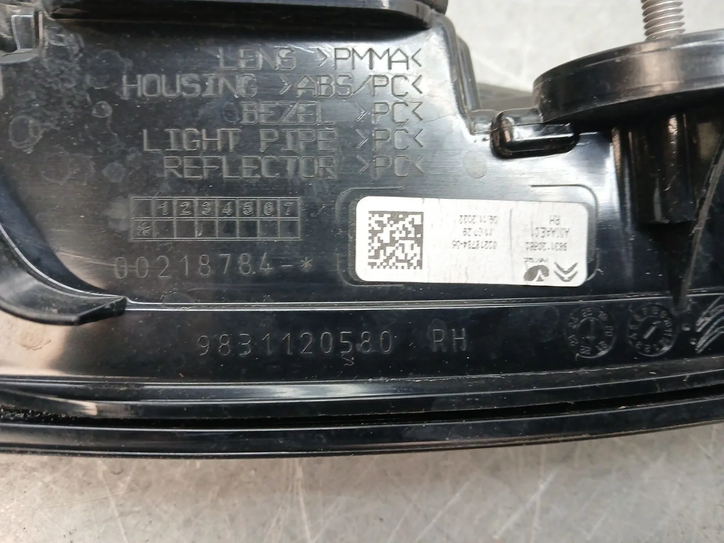 Piloto Trasero Derecho Interior para Citroën C4 Iii (Ba_, Bb_, Bc_)