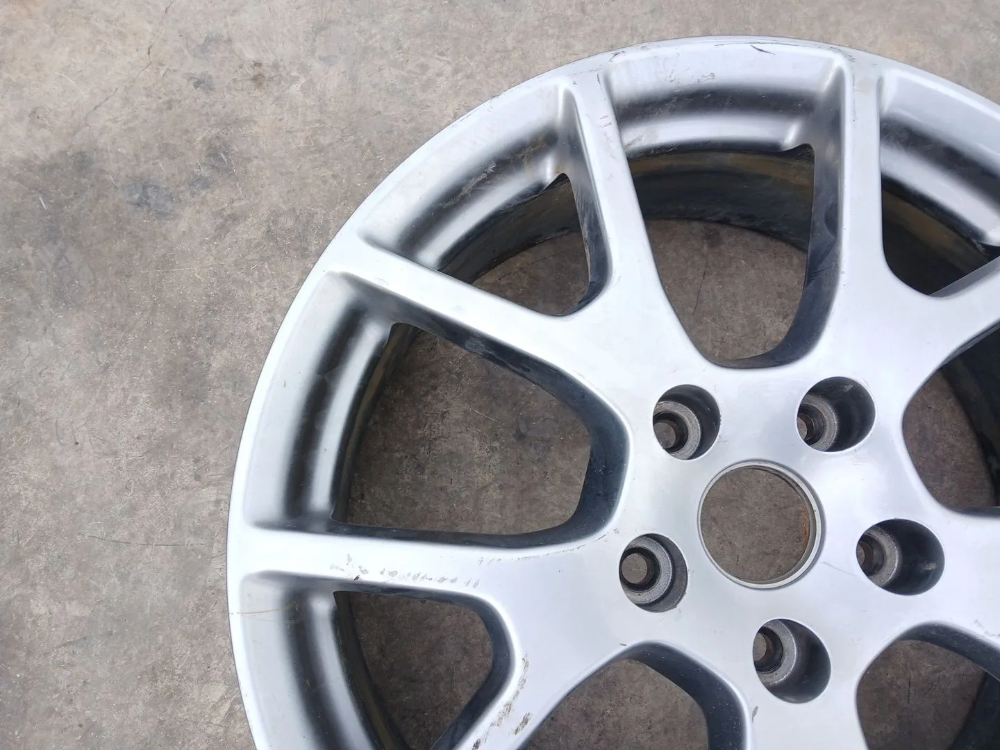 Llanta para Fiat Freemont (345_)