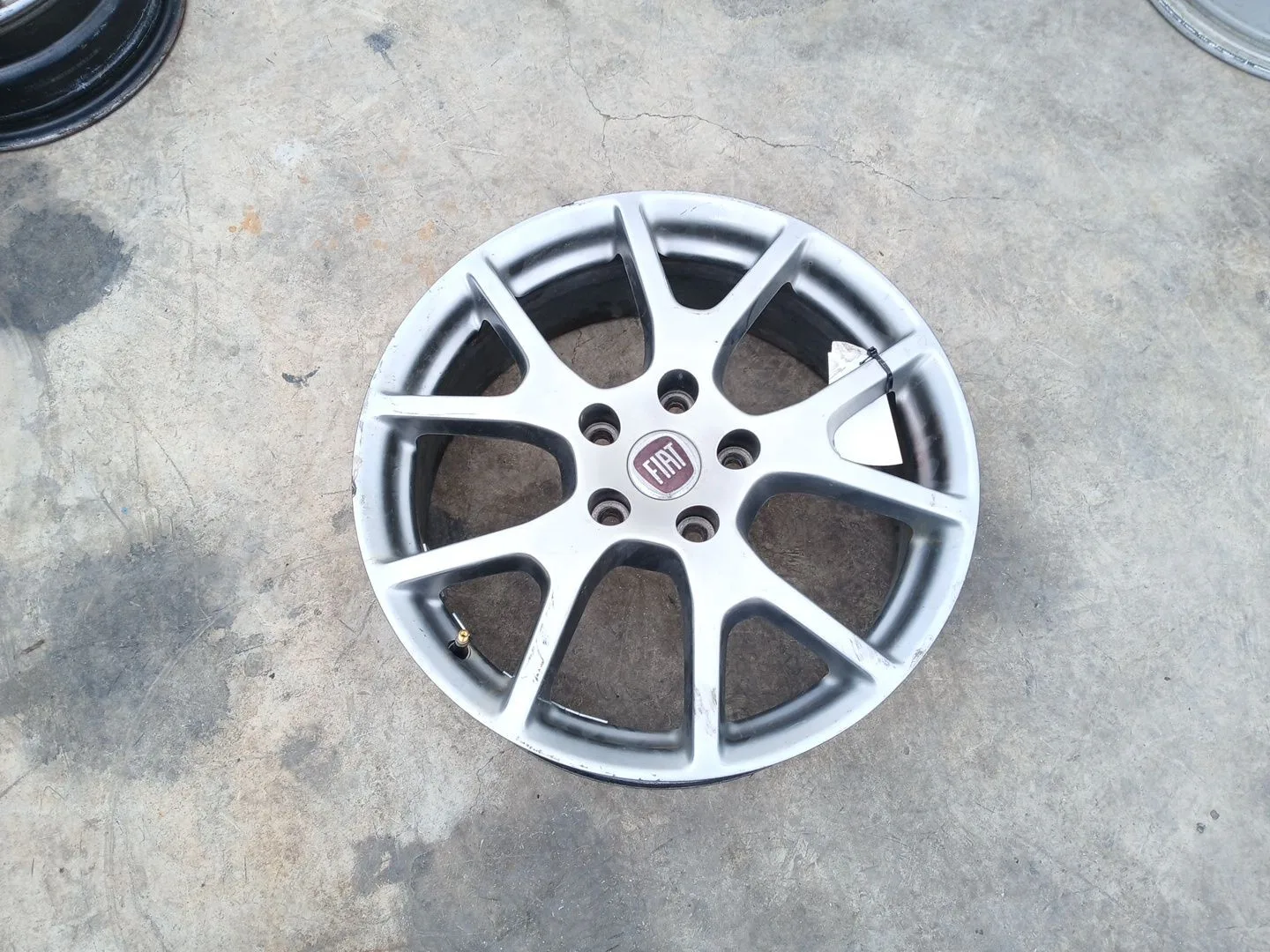 Llanta para Fiat Freemont (345_)