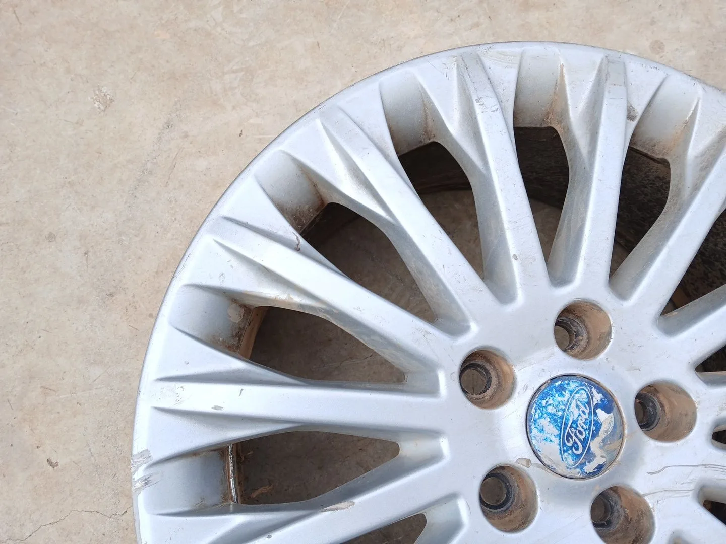 Llanta para Ford Grand C-Max (Dxa/Cb7, Dxa/Ceu)