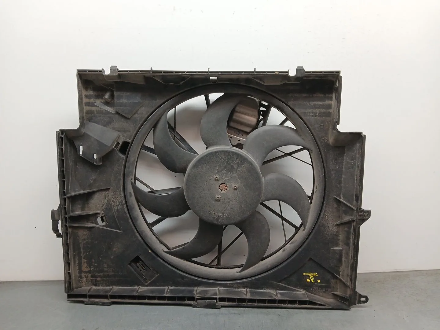 Electroventilador para Bmw 1 (E87)