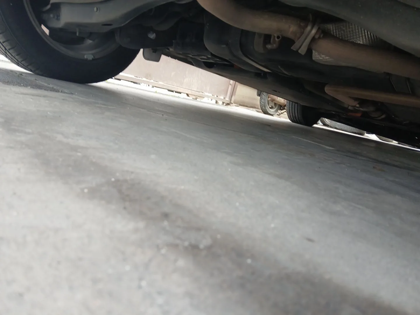 Puente Trasero para Kia Niro I (De)
