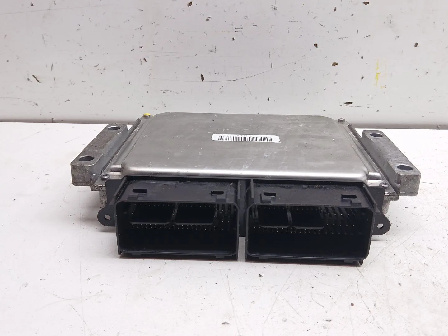Centralita Motor Uce para Ford Focus Iii