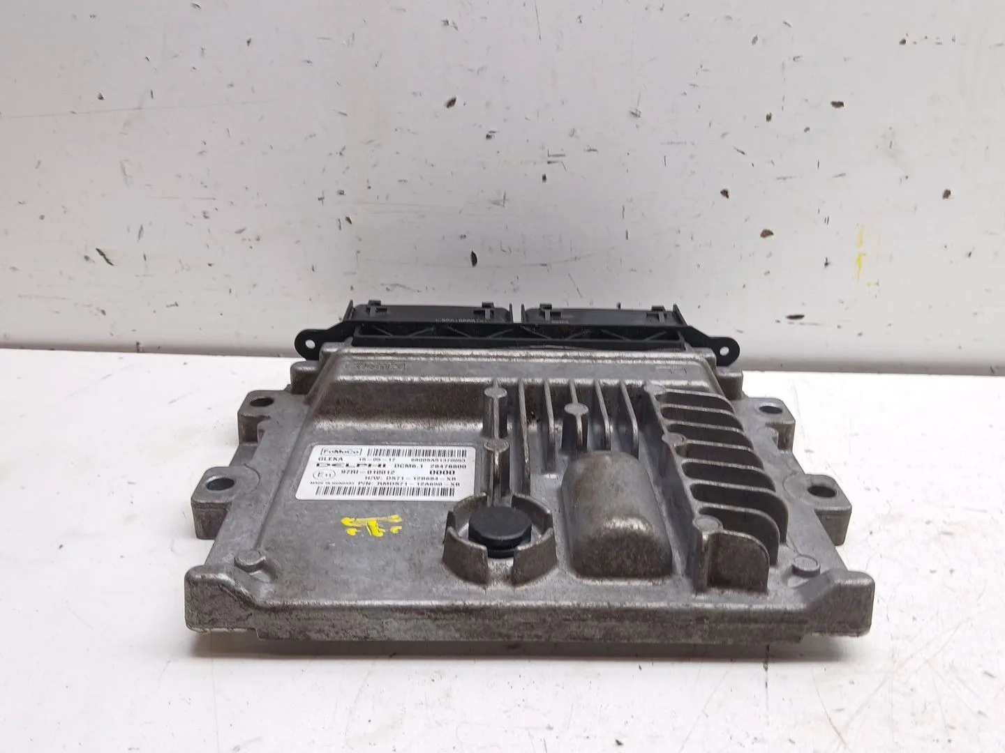 Centralita Motor Uce para Ford Focus Iii