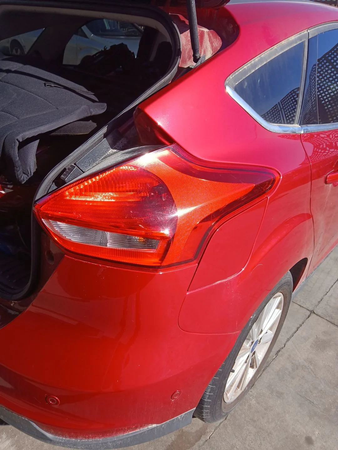 Piloto Trasero Derecho para Ford Focus Iii