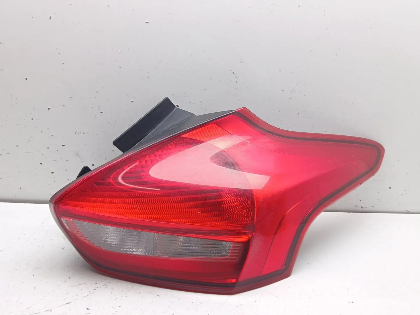 Piloto Trasero Derecho para Ford Focus Iii