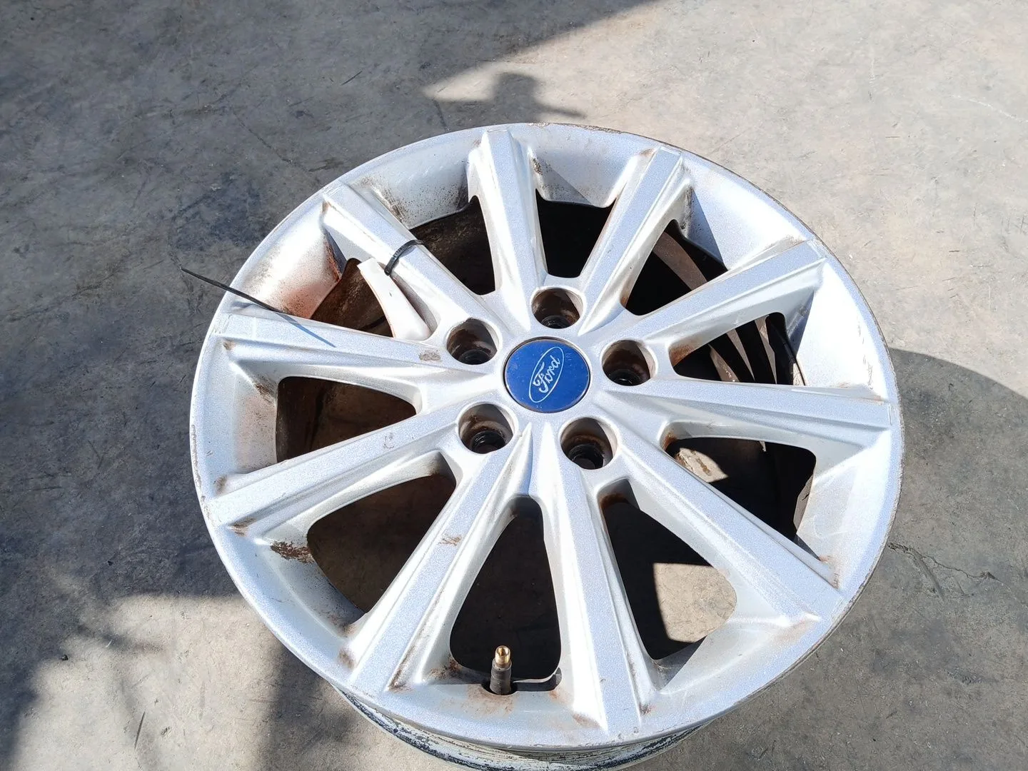 Llanta para Ford Focus Iii