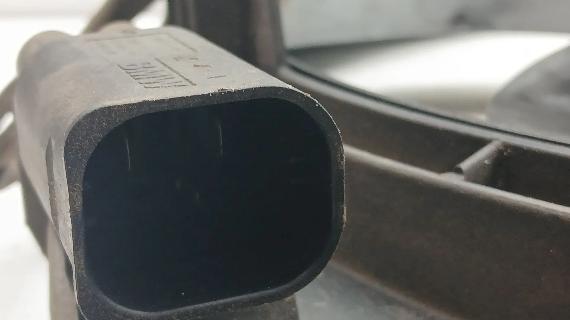 Electroventilador para Bmw X3 (E83)