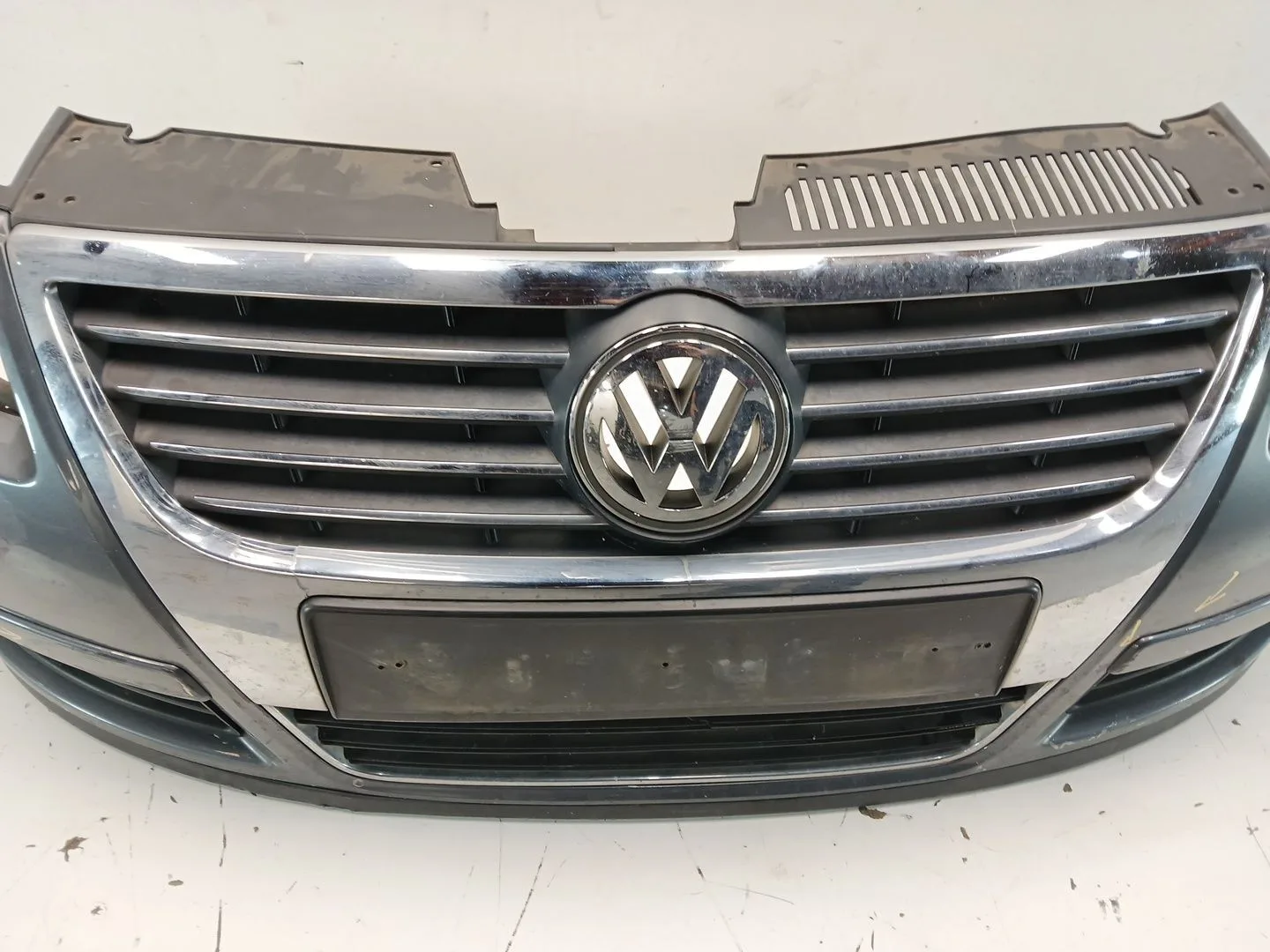 Paragolpes Delantero para Volkswagen Passat B6 (3C2)