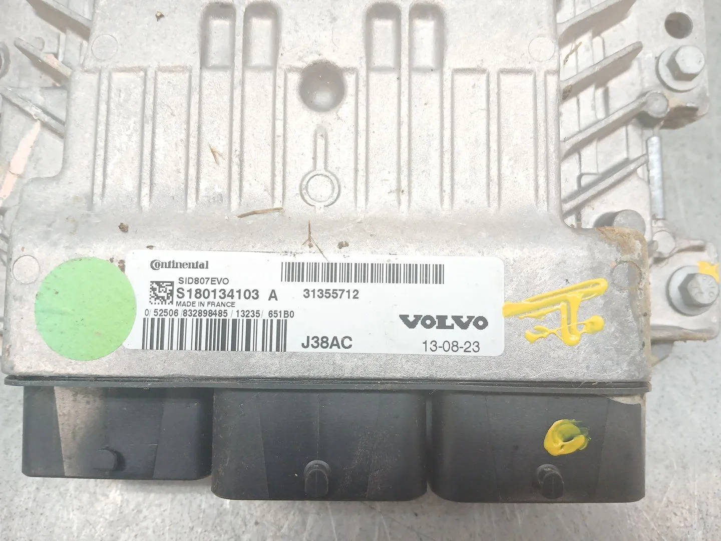 Centralita Motor Uce para Volvo S60 Lim.