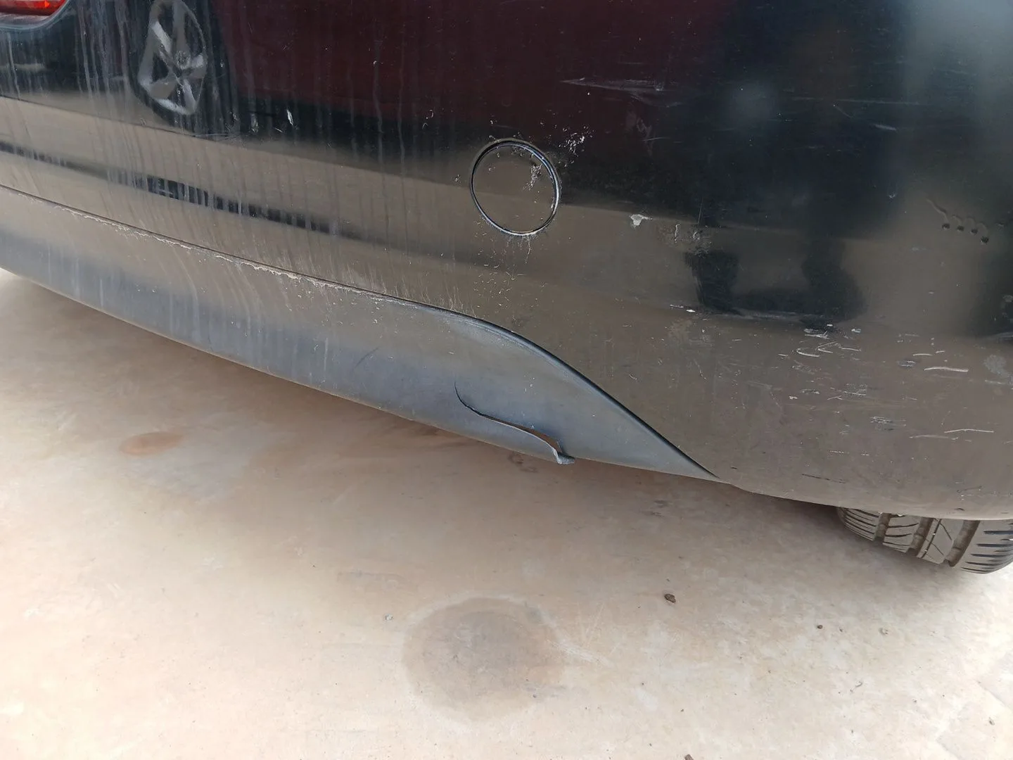 Paragolpes Trasero para Peugeot 208 I (Ca_, Cc_)