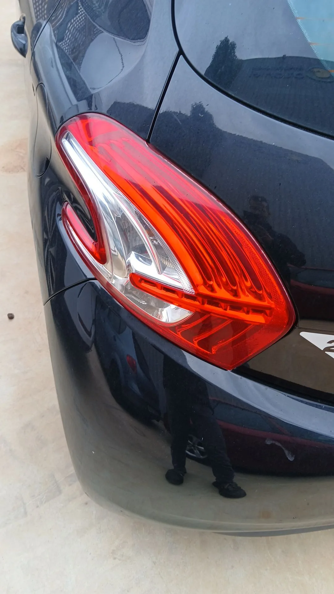 Piloto Trasero Izquierdo para Peugeot 208 I (Ca_, Cc_)