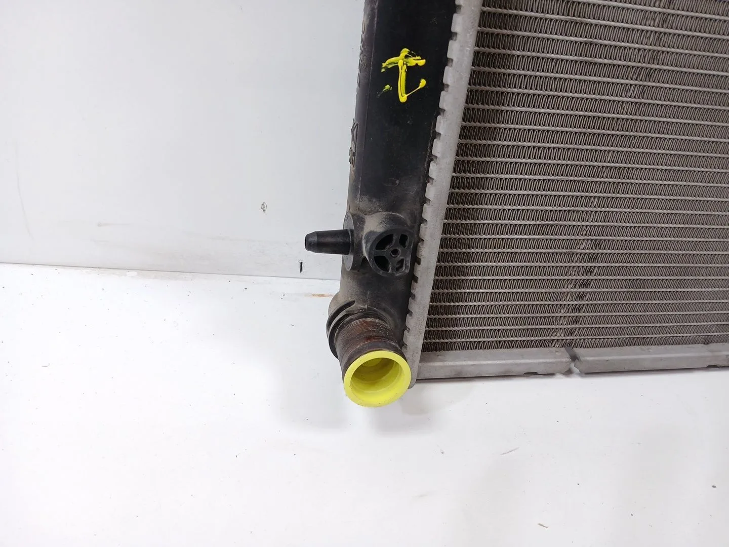 Radiador Agua para Peugeot 208 I (Ca_, Cc_)