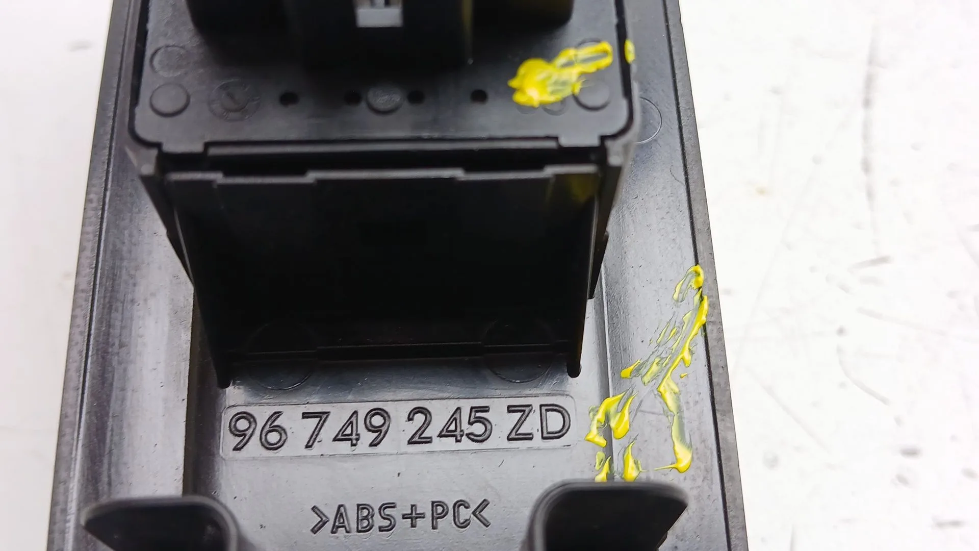 Mando Elevalunas Delantero Izquierdo para Peugeot 208 I (Ca_, Cc_)