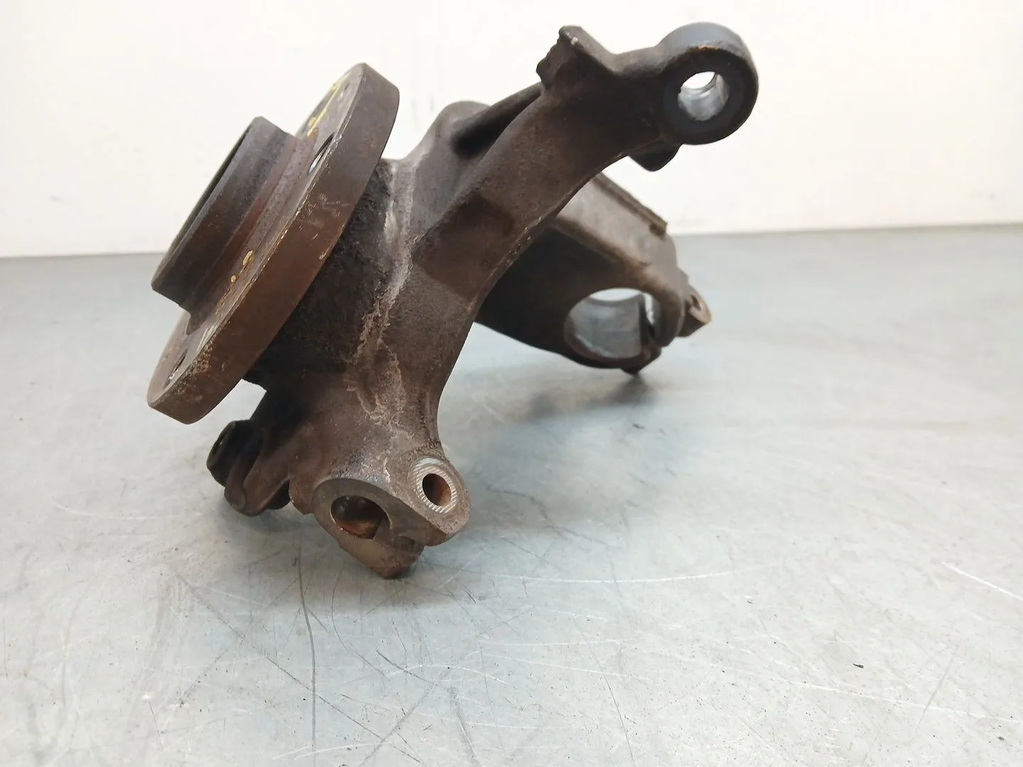 Mangueta Delantera Izquierda para Peugeot 208 I (Ca_, Cc_)