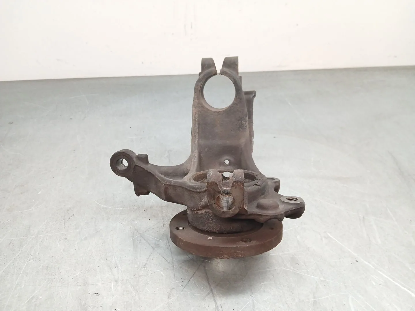 Mangueta Delantera Izquierda para Peugeot 208 I (Ca_, Cc_)