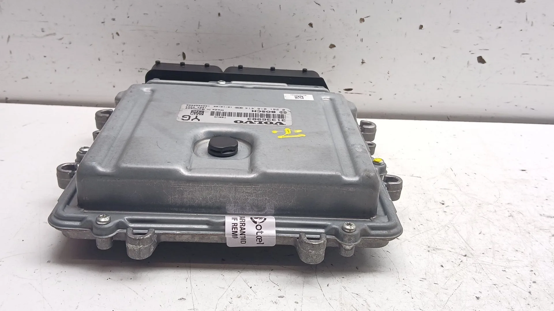Centralita Motor Uce para Volvo V60 I (155)