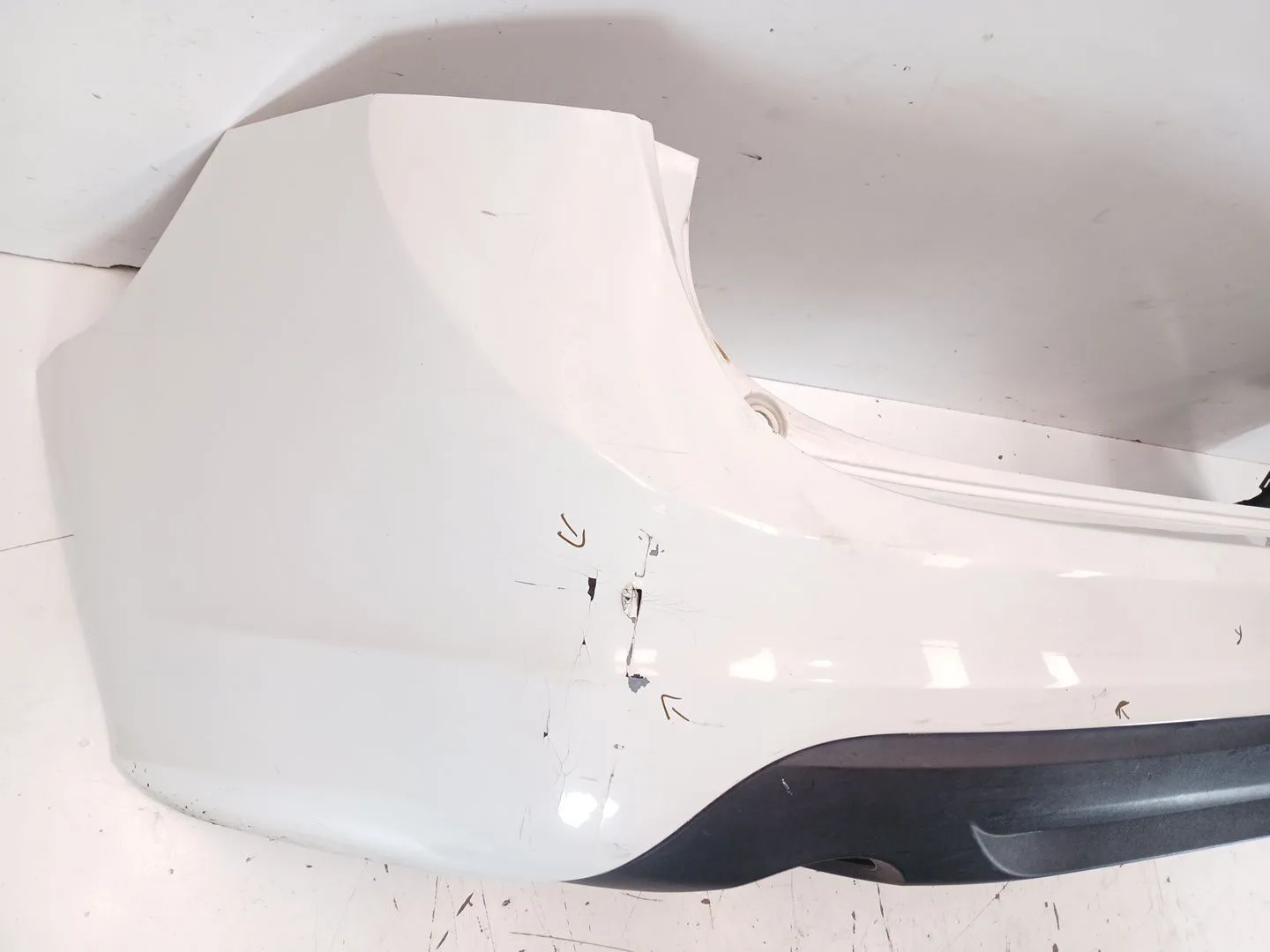 Paragolpes Trasero para Volvo V60 I (155)