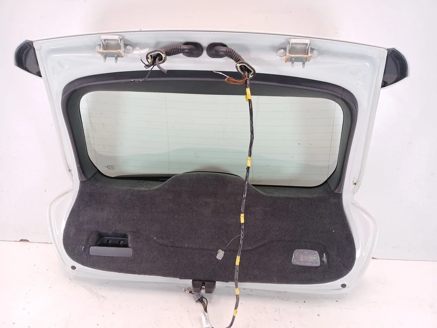 Porton Trasero para Volvo V60 I (155)