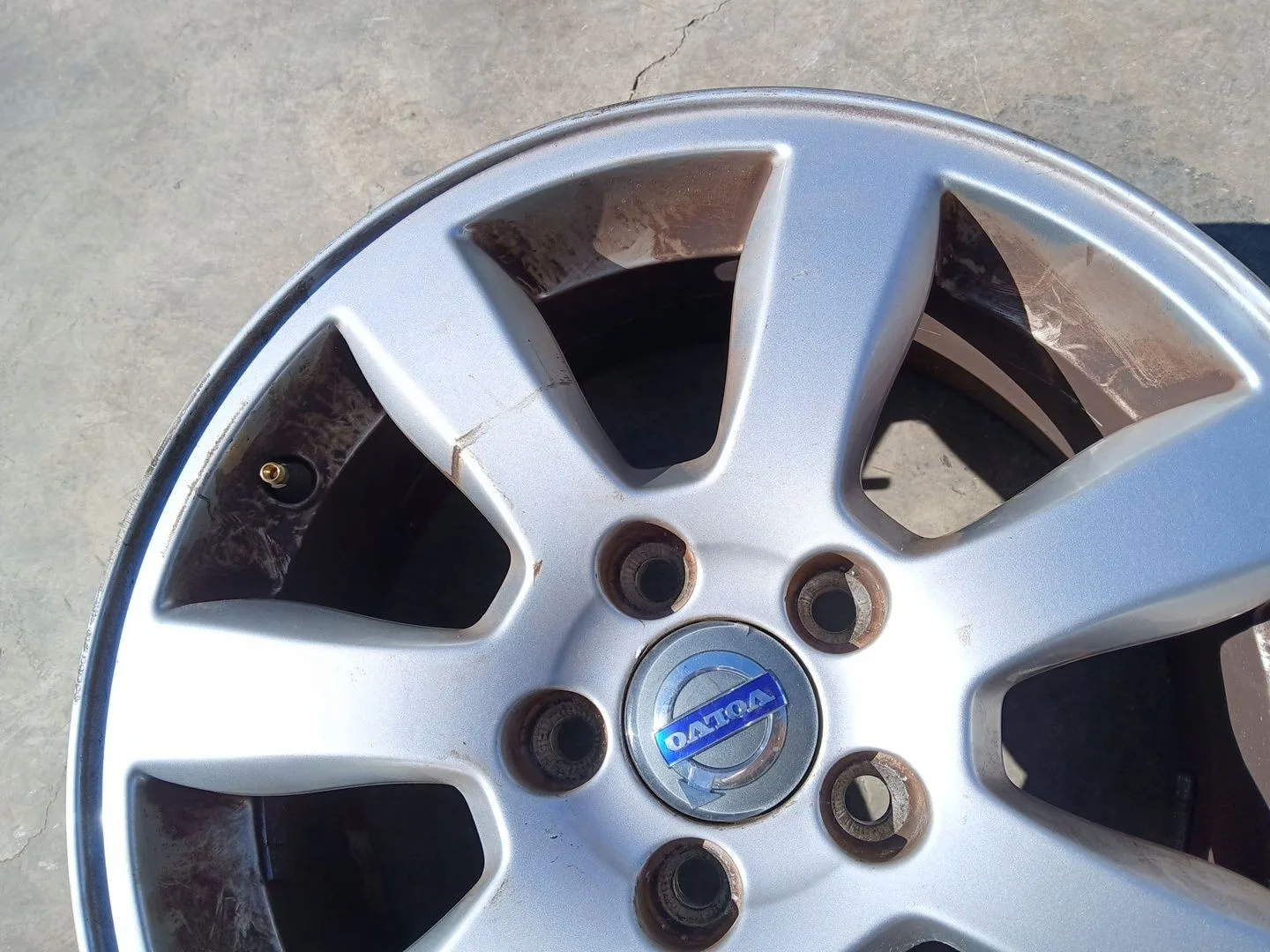 Llanta para Volvo V60 I (155)