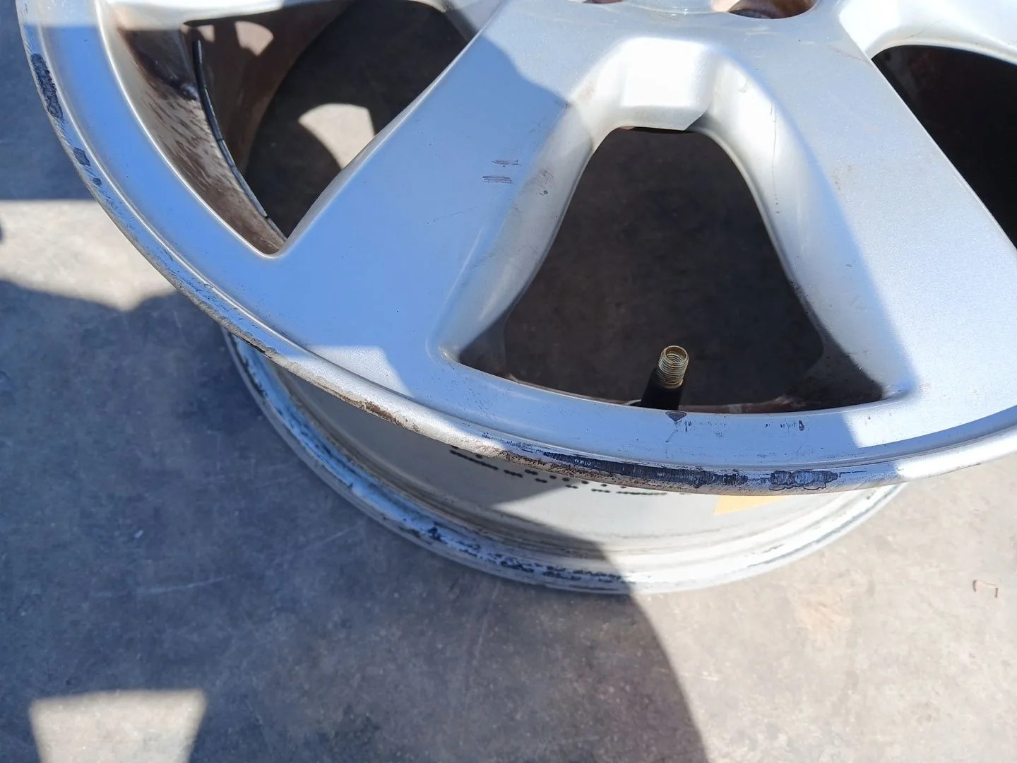 Llanta para Volvo V60 I (155)
