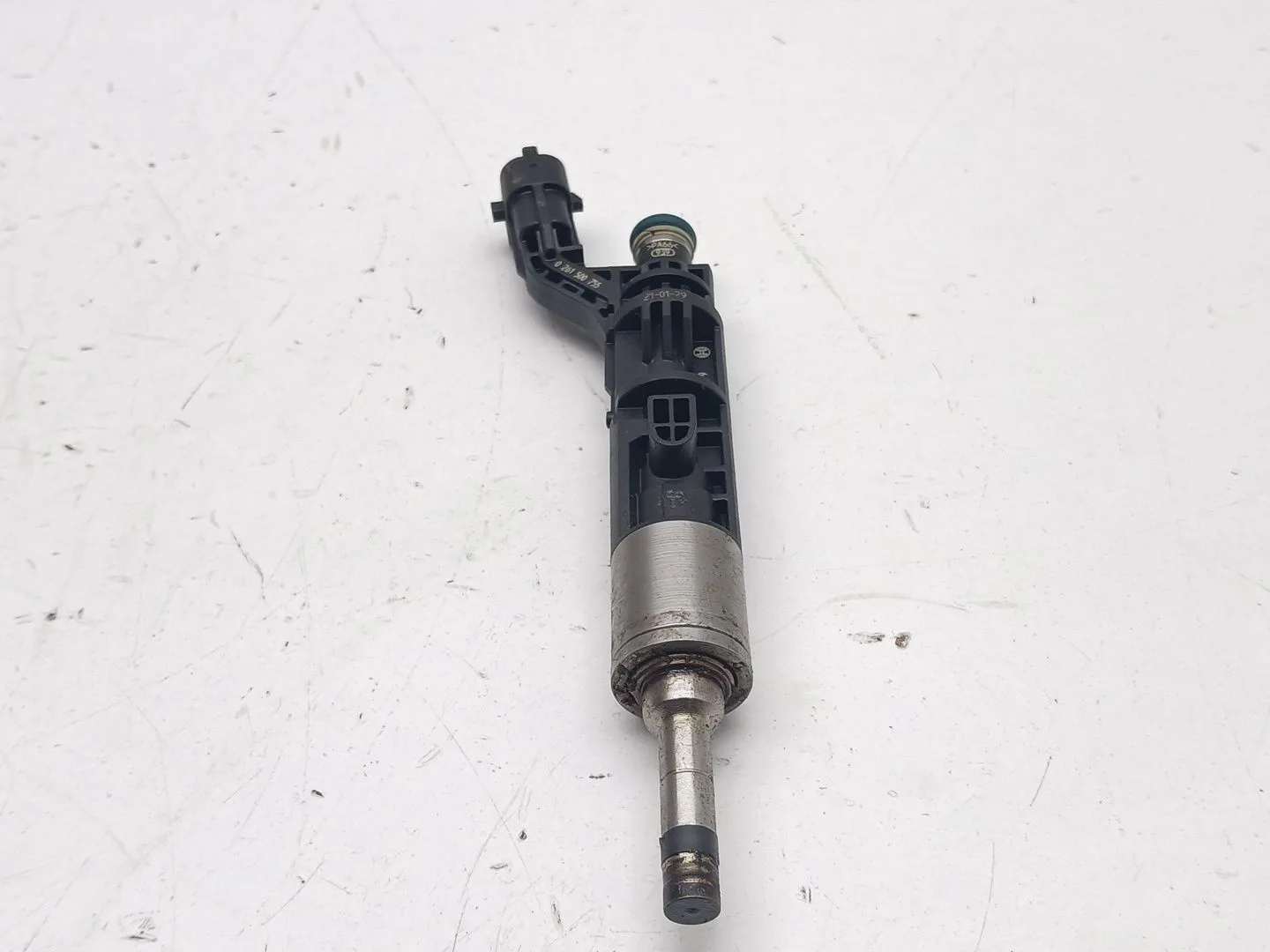 Inyector para Opel Corsa F (P2Jo)