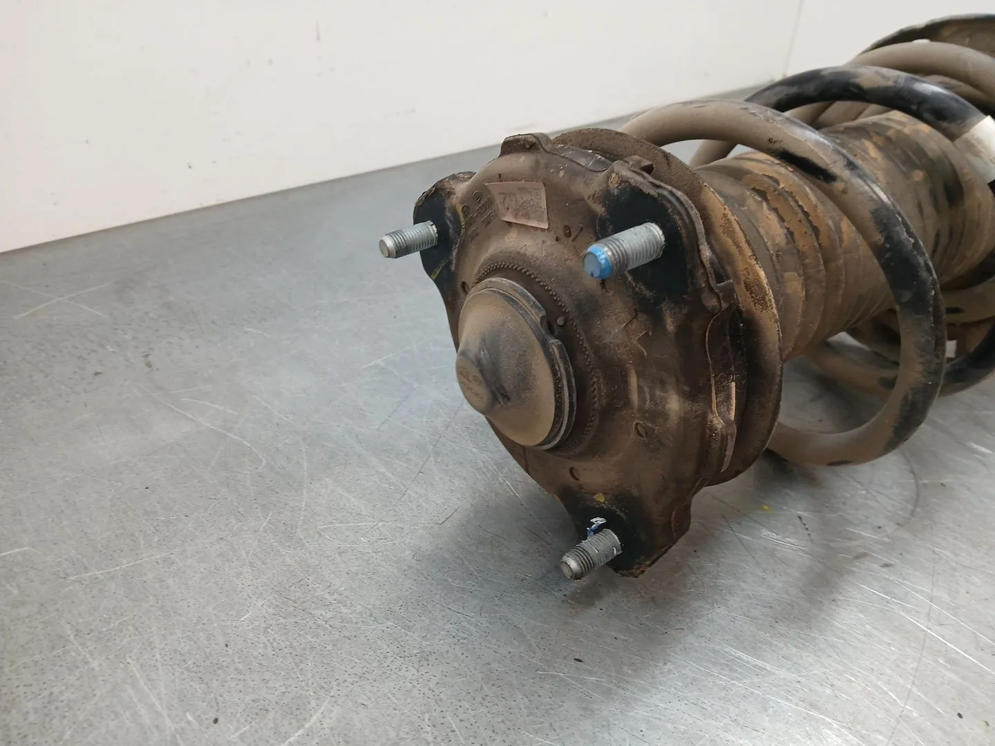 Amortiguador Delantero Izquierdo para Kia Ceed (Cd)