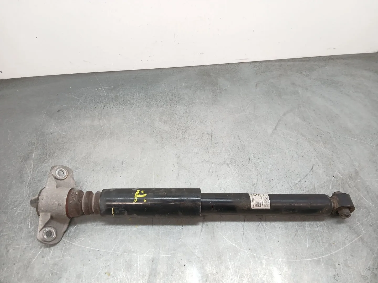 Amortiguador Trasero Izquierdo para Kia Ceed (Cd)