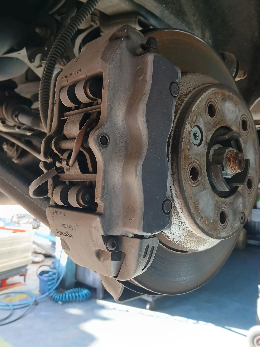 Pinza Freno Trasera Izquierda para Audi Q7 (4Lb)