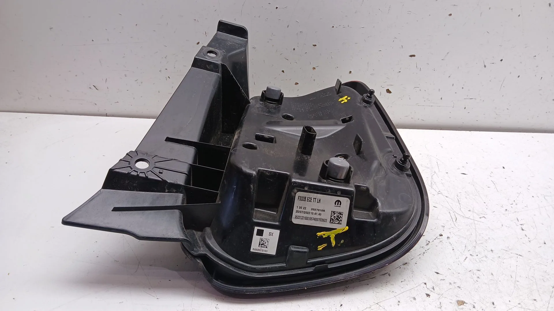 Piloto Trasero Izquierdo para Fiat 500E (332_)