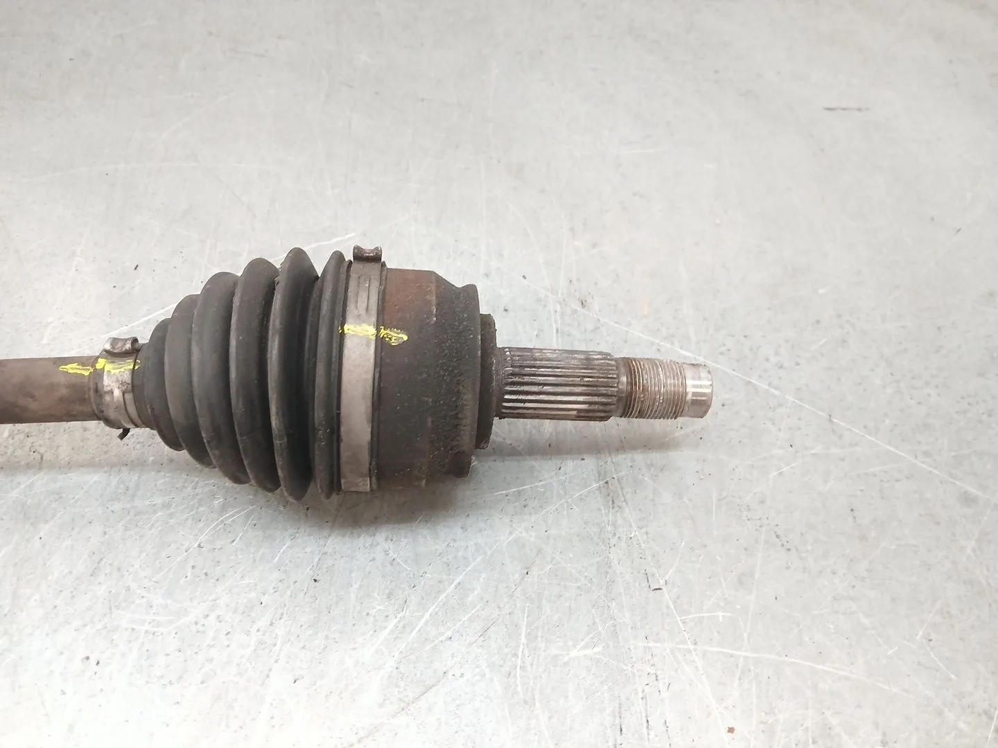Transmision Delantera Izquierda para Fiat 500E (332_)
