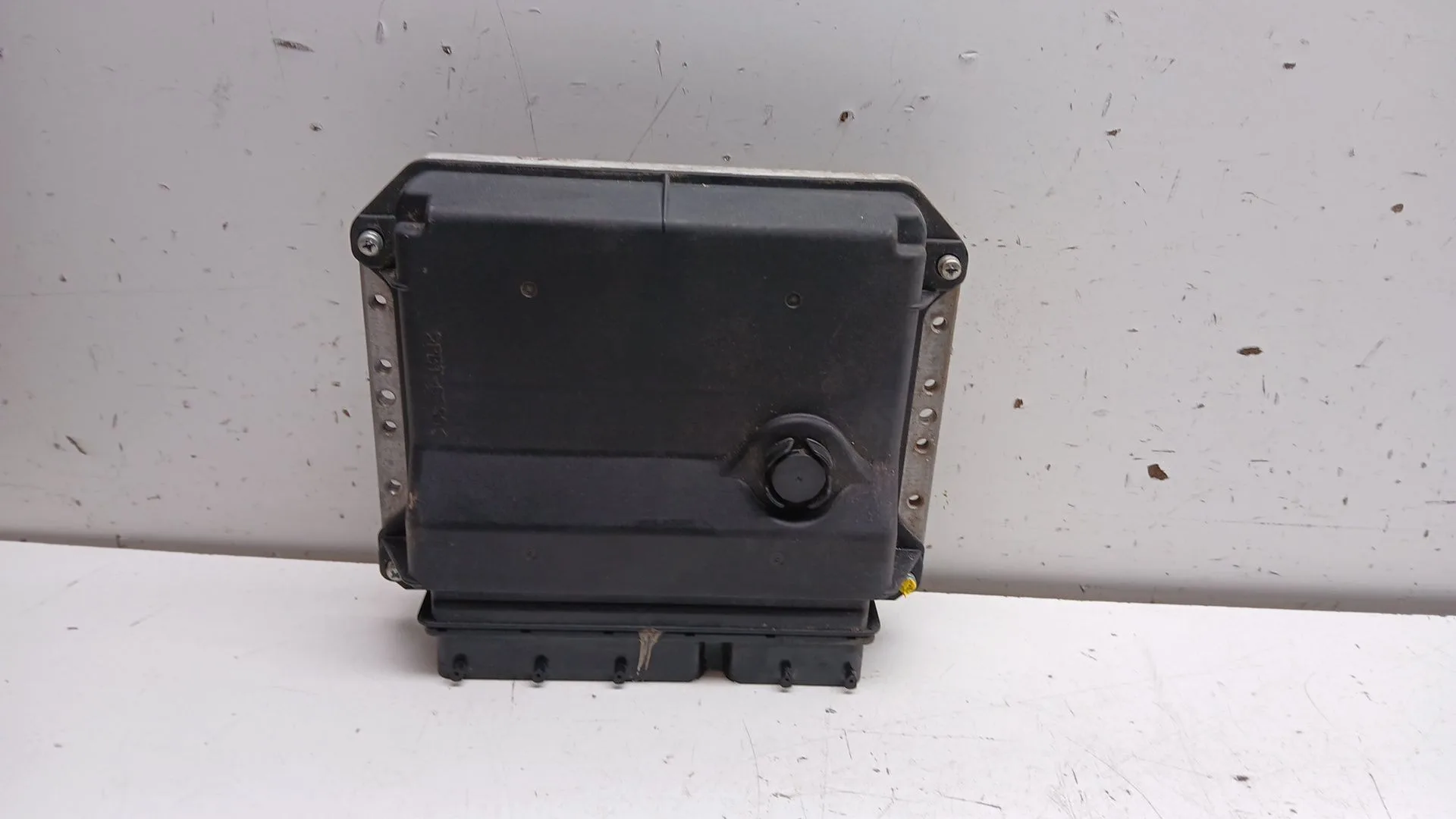 Centralita Motor Uce para Toyota Auris