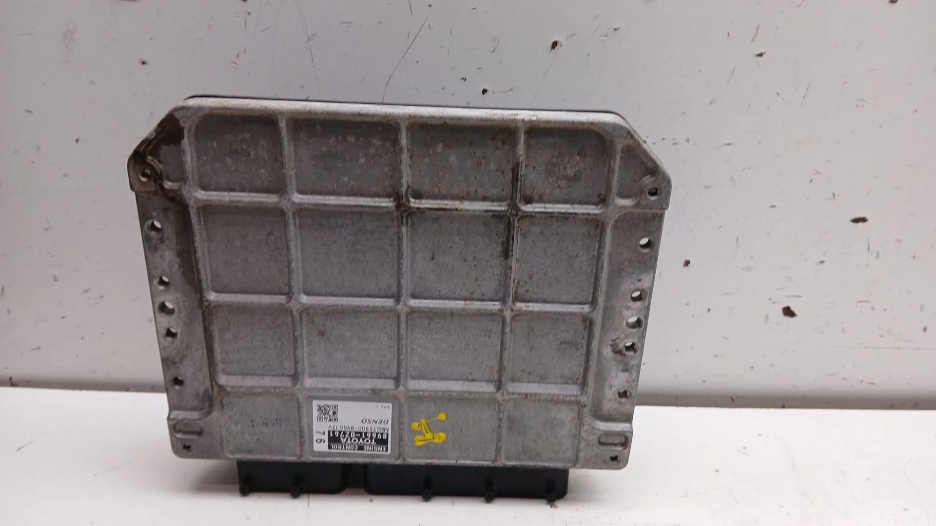 Centralita Motor Uce para Toyota Auris