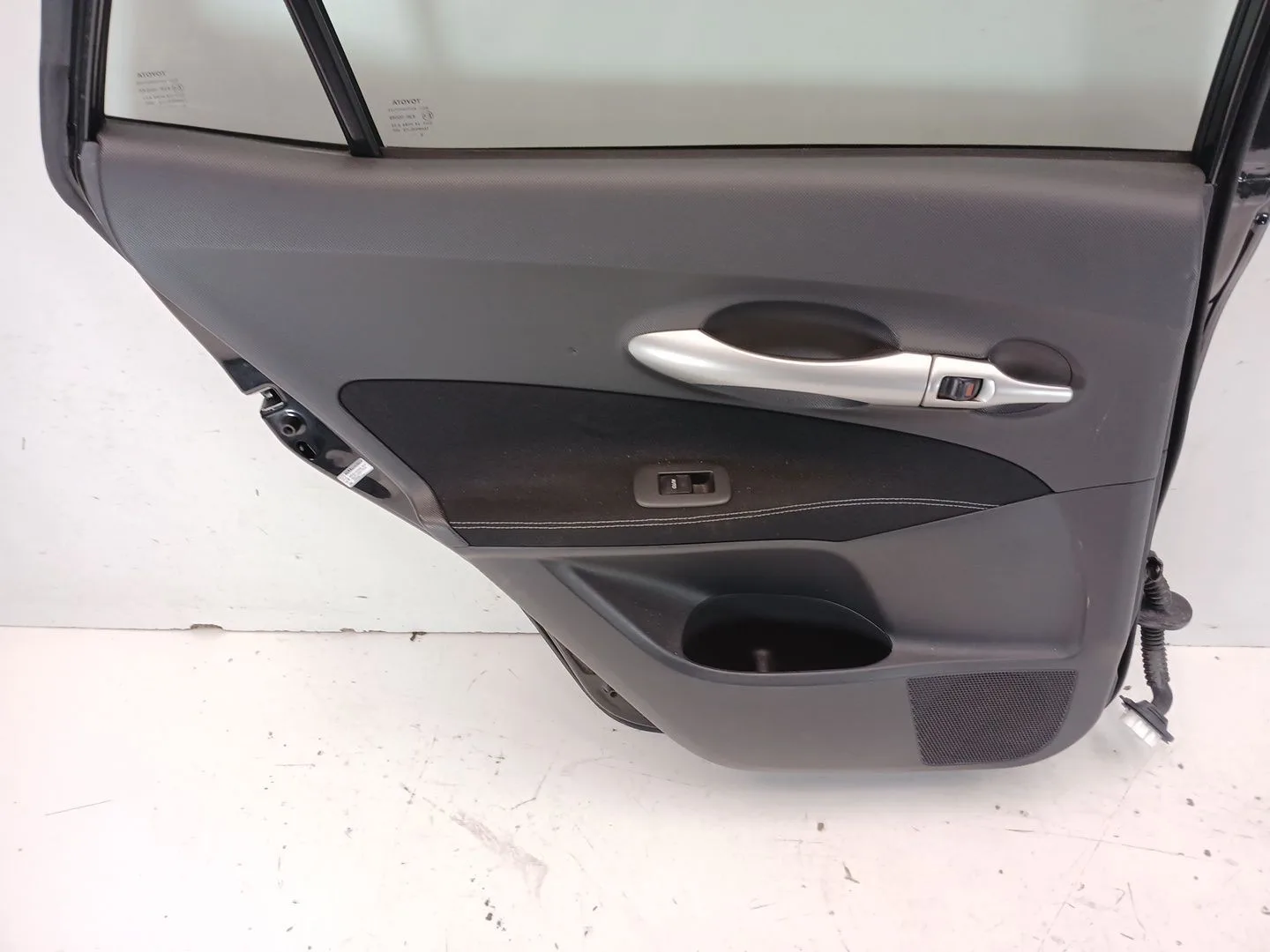 Puerta Trasera Izquierda para Toyota Auris (_E15_)