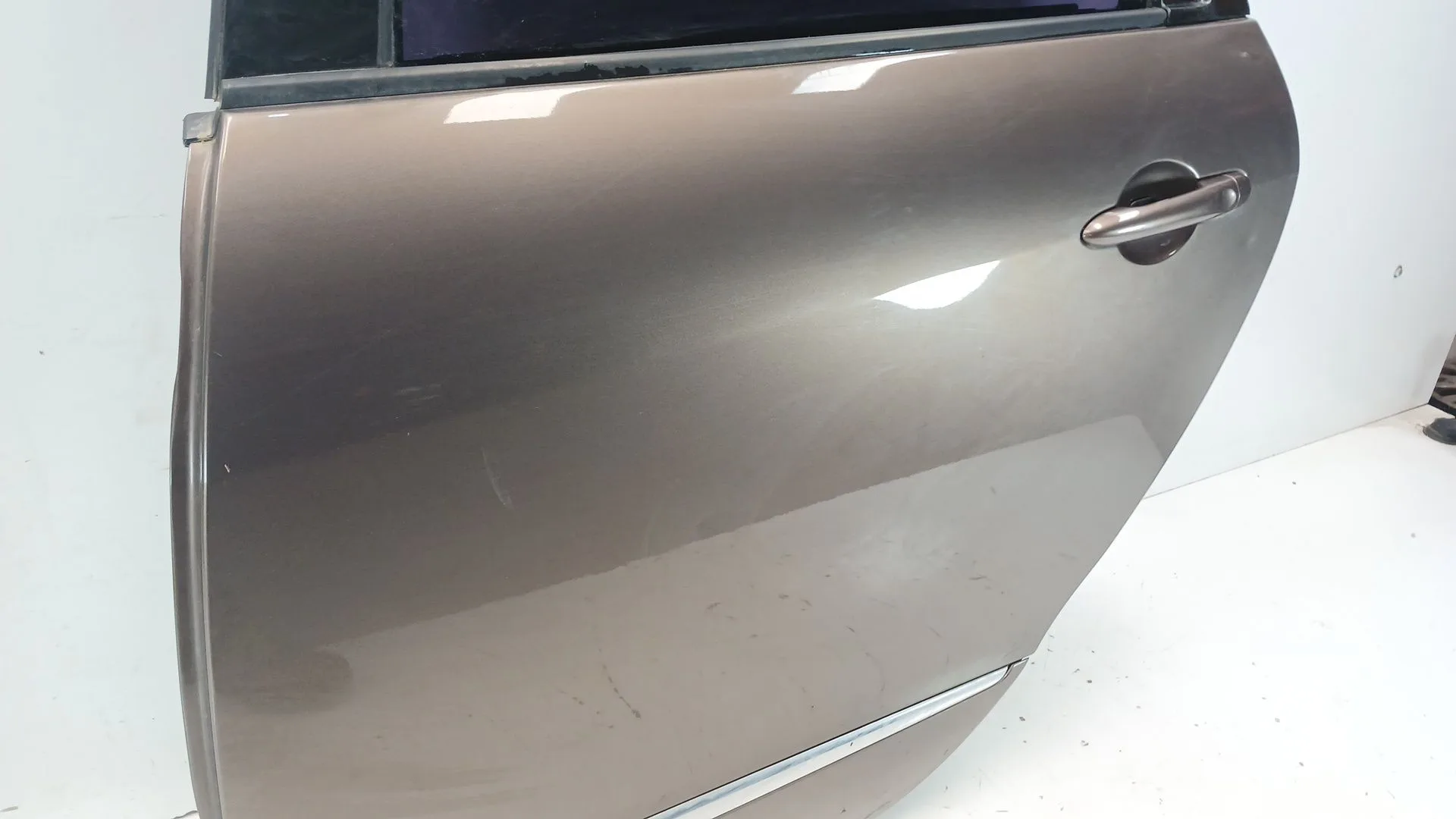 Puerta Trasera Izquierda para Renault Grand Scenic Iii (Jz0/1_)