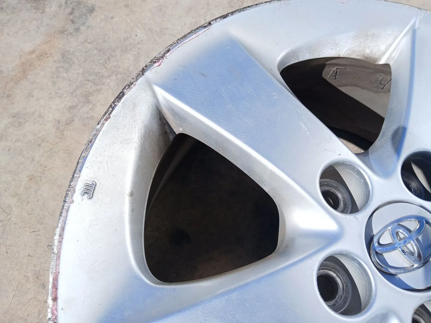 Llanta para Toyota Auris (_E15_)