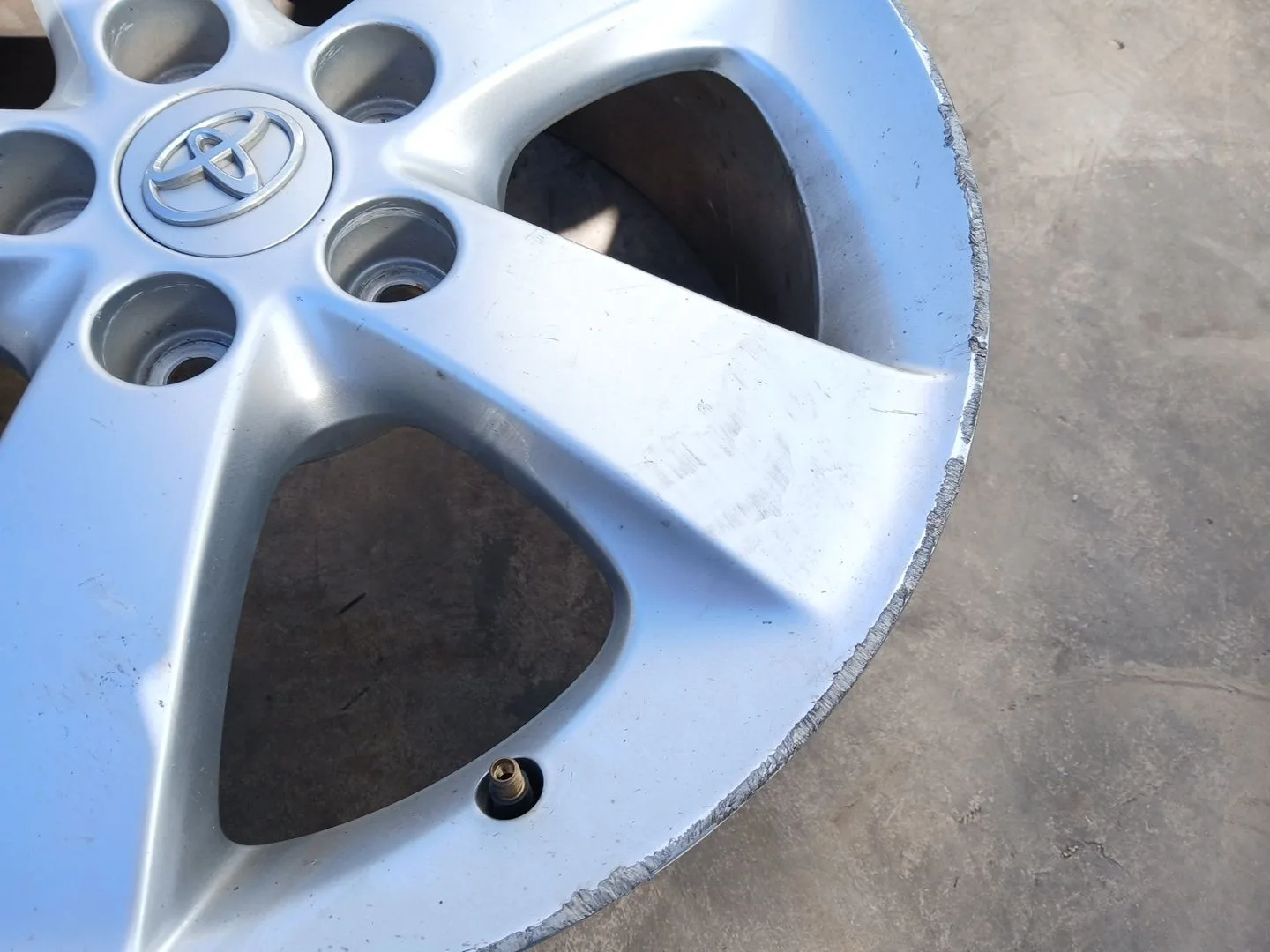 Llanta para Toyota Auris (_E15_)
