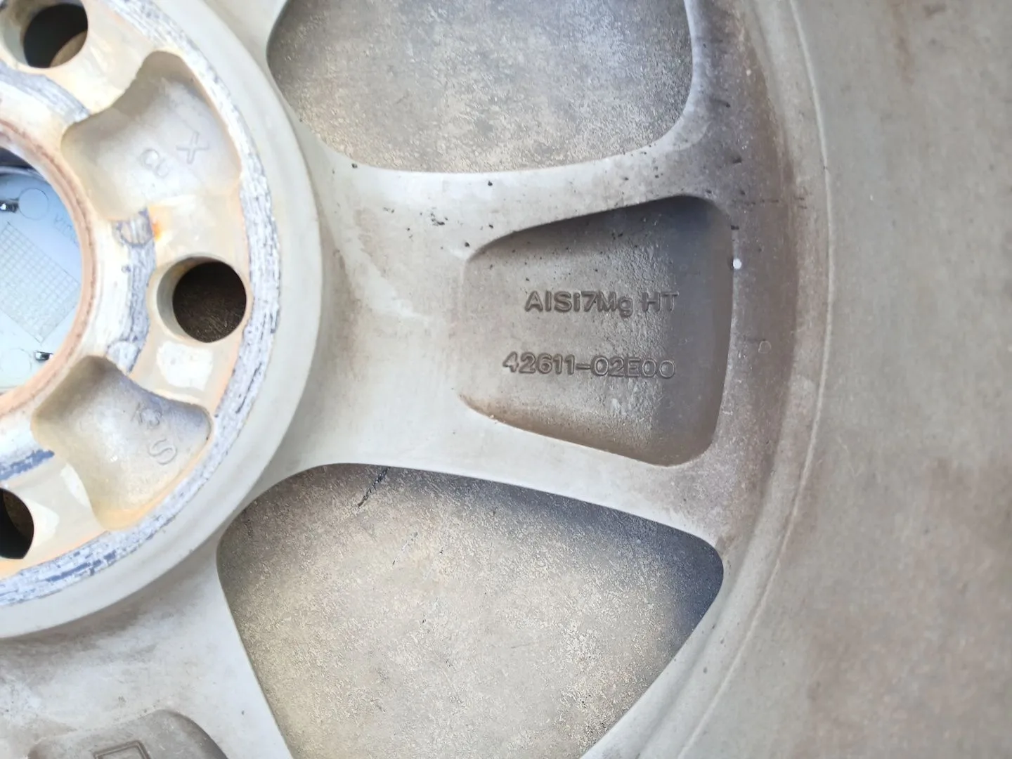 Llanta para Toyota Auris (_E15_)