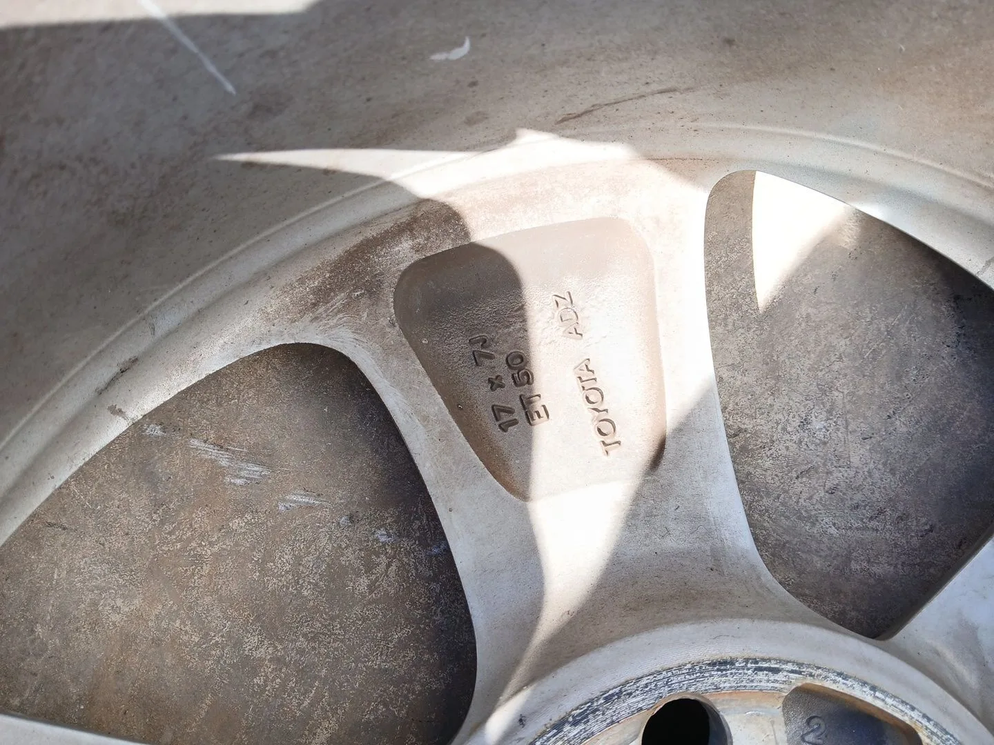 Llanta para Toyota Auris (_E15_)
