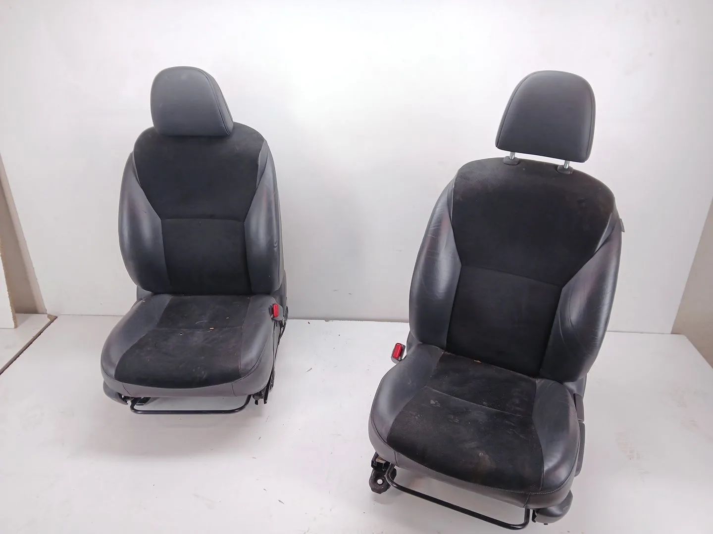 Juego Asientos Completo para Toyota Auris (_E15_)
