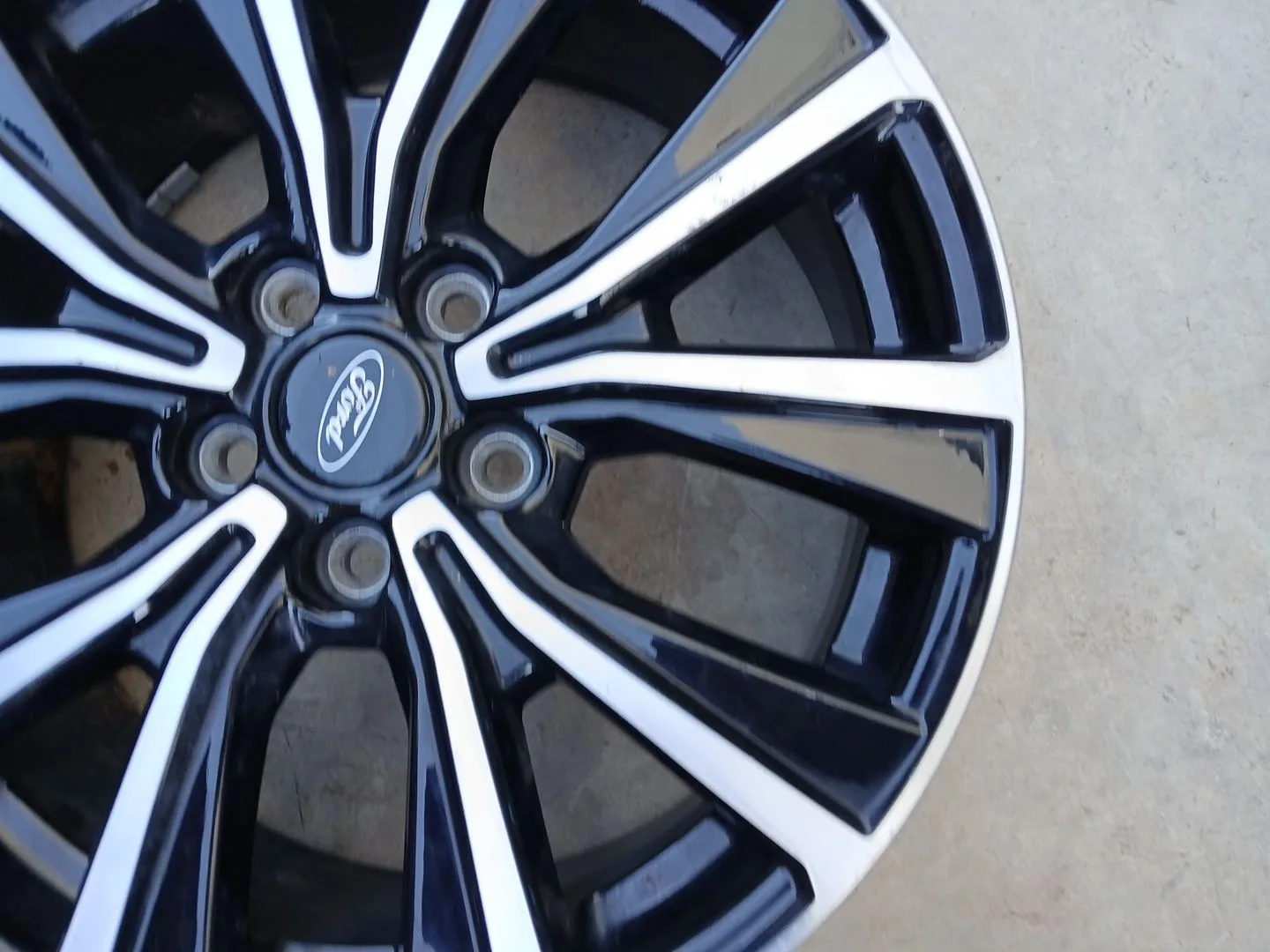 Llanta para Ford Puma (J2K, Cf7)