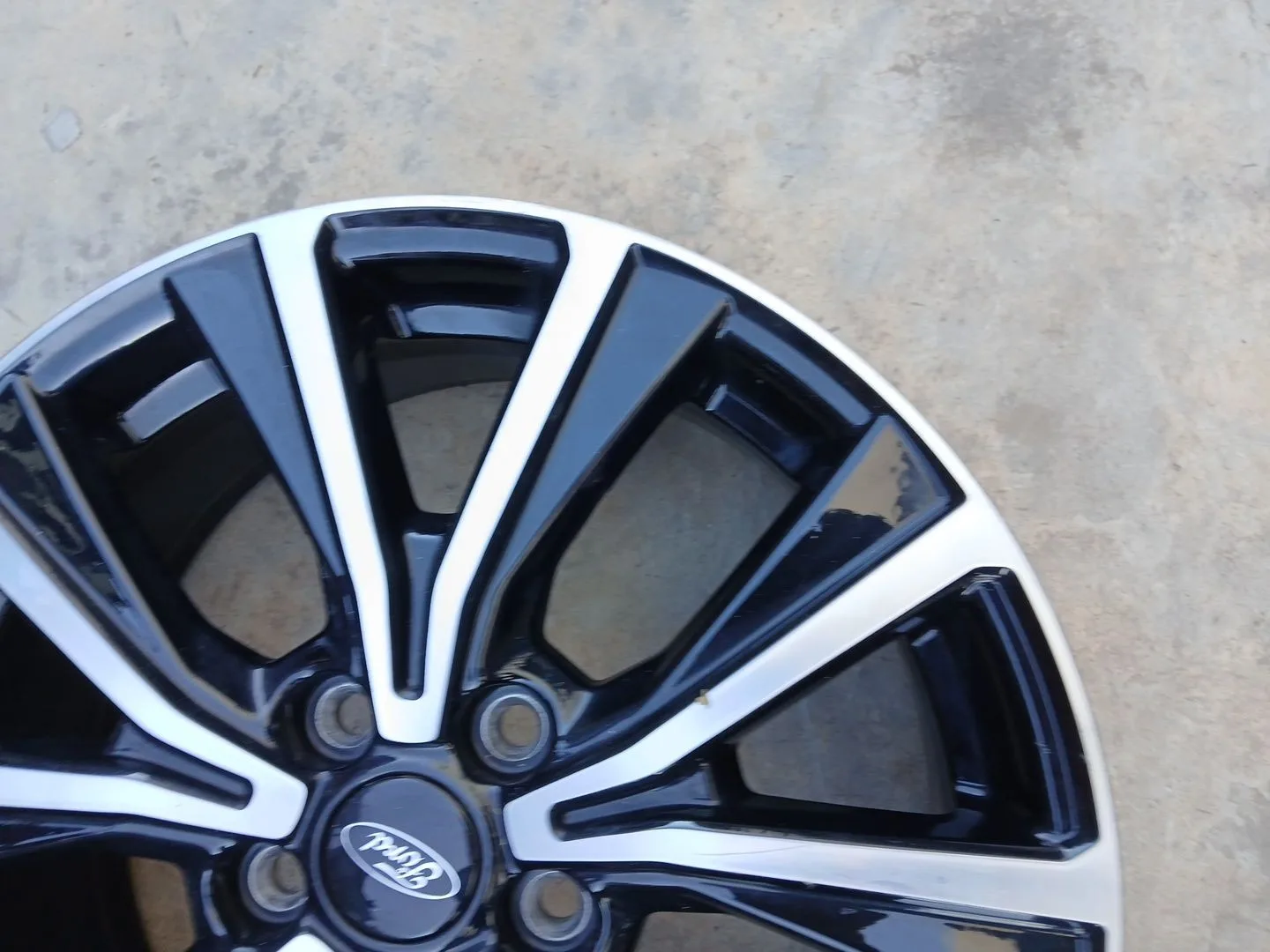 Llanta para Ford Puma (J2K, Cf7)