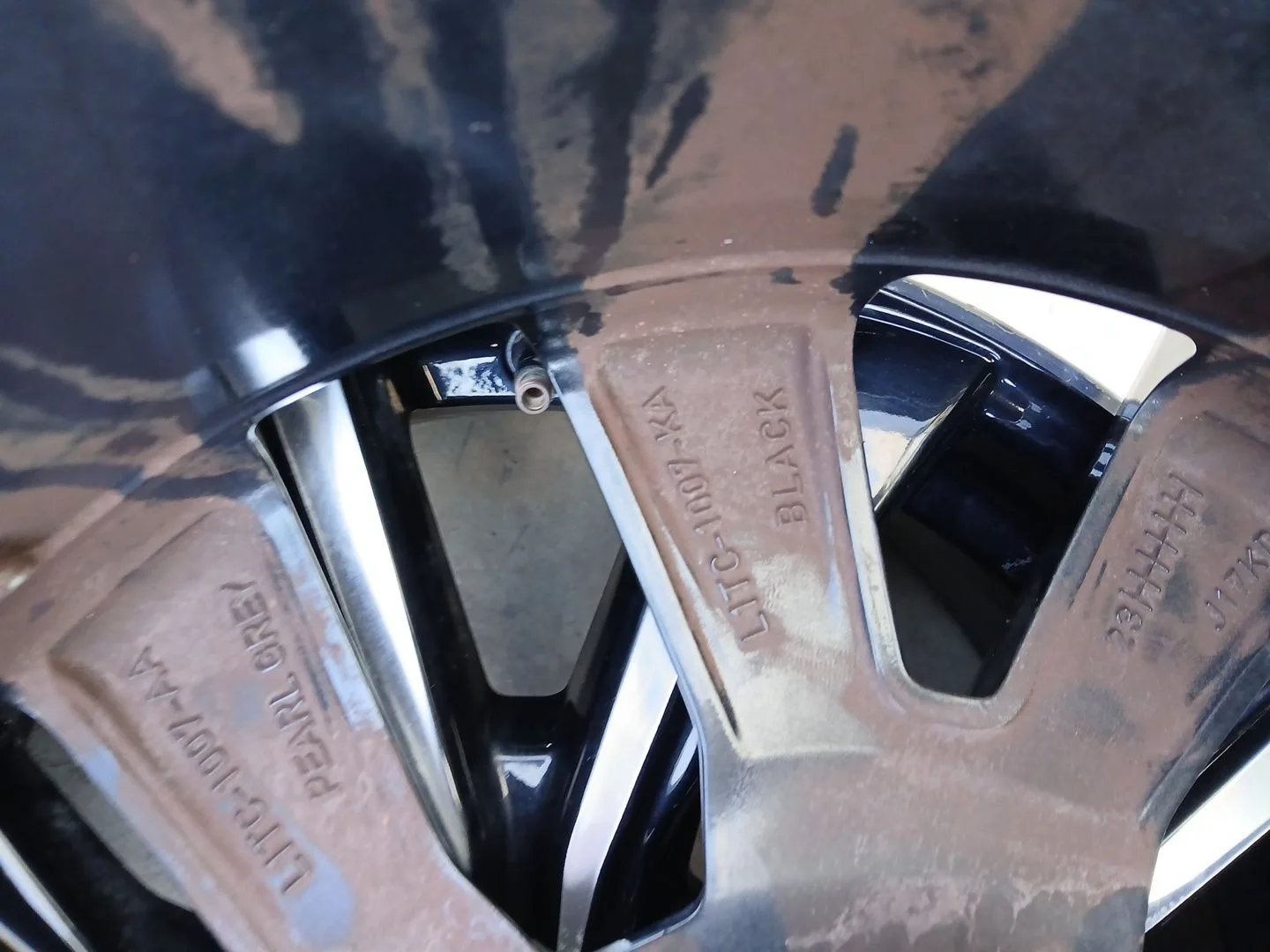 Llanta para Ford Puma (J2K, Cf7)