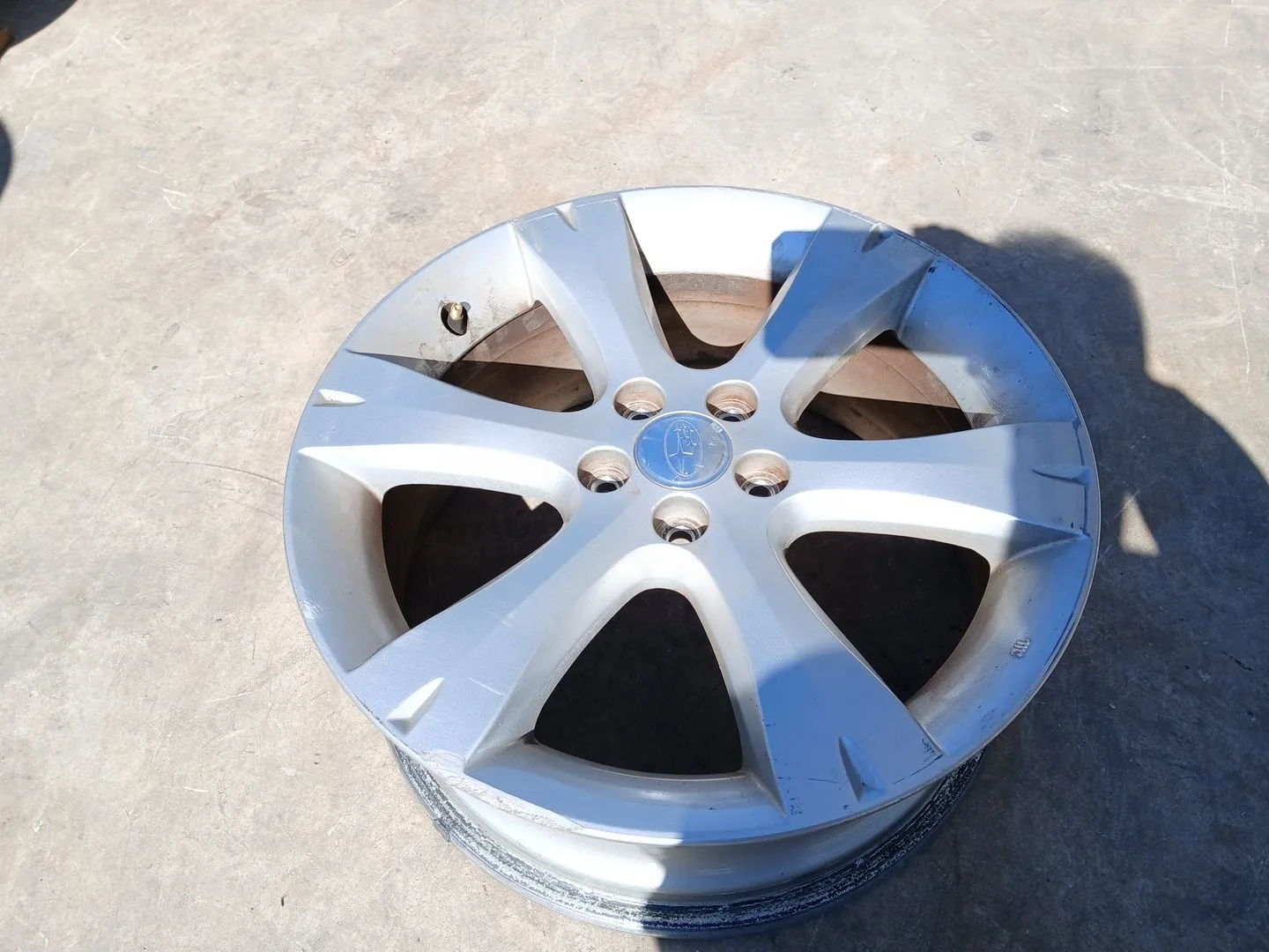 Llanta para Subaru Legacy V Station Wagon (Br)