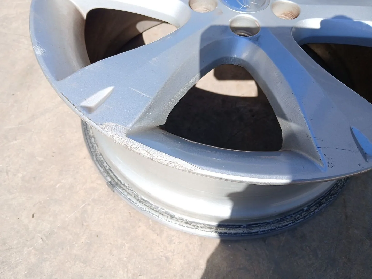 Llanta para Subaru Legacy V Station Wagon (Br)