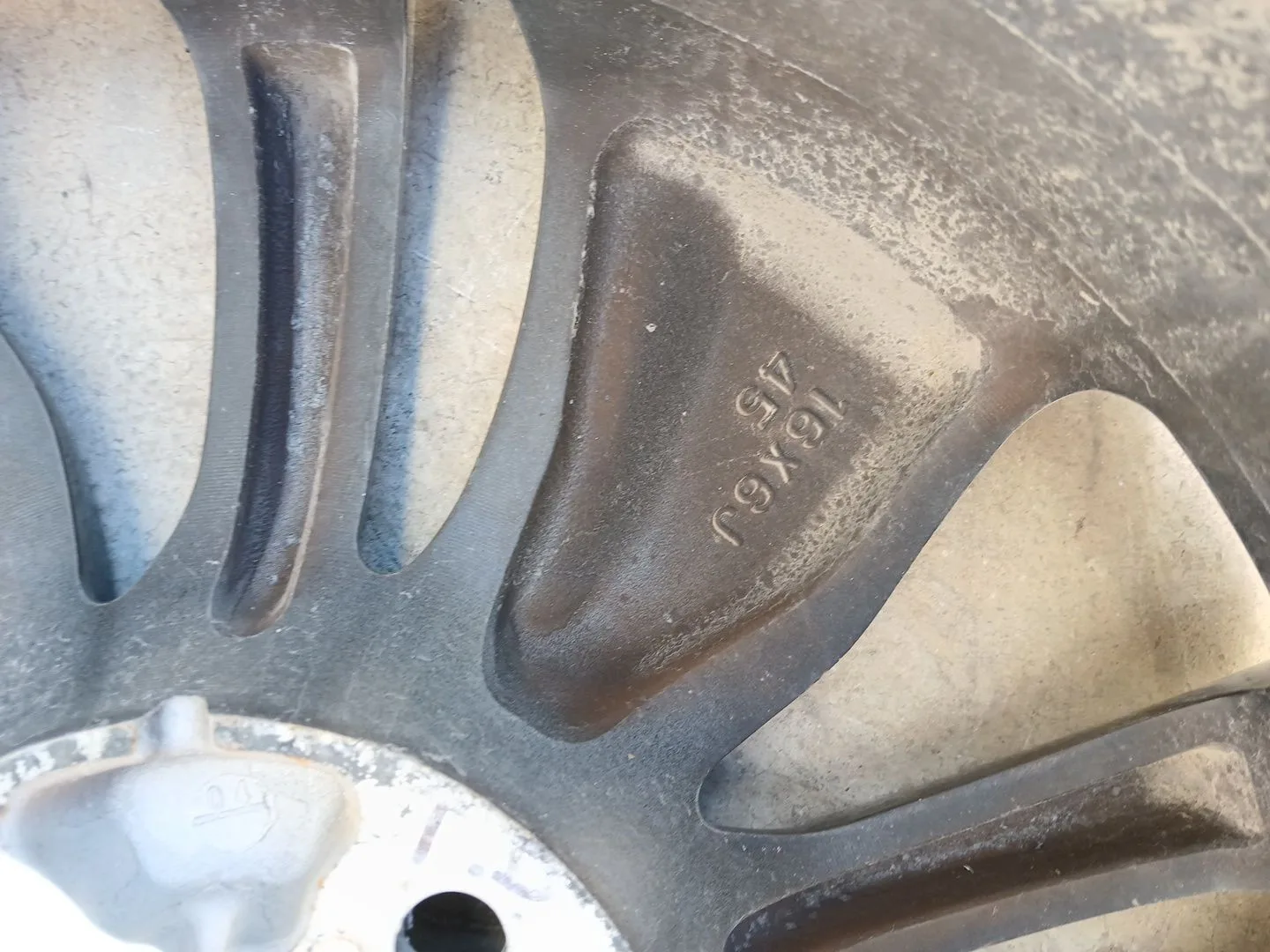 Llanta para Suzuki Swift (Az)