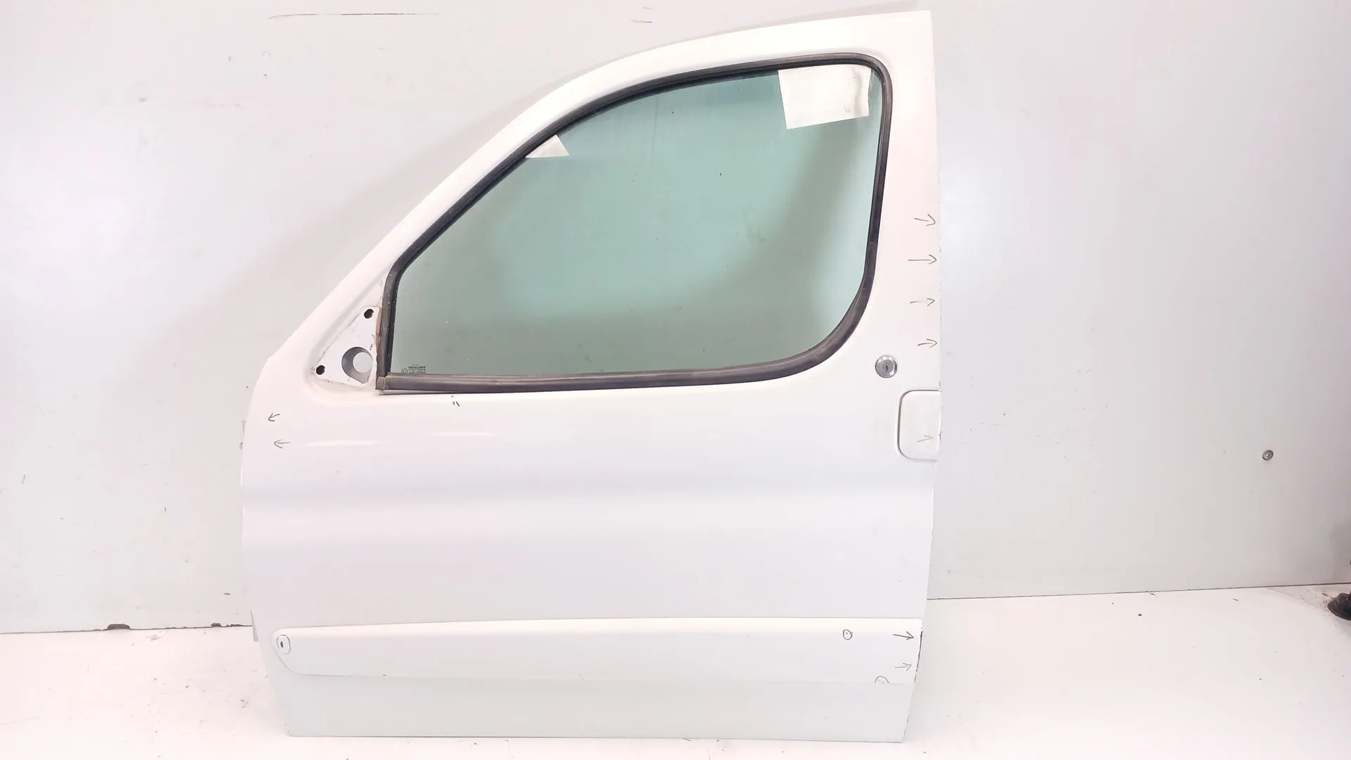 Puerta Delantera Izquierda para Citroën Berlingo / Berlingo First Furgoneta/Monovolumen (M_)